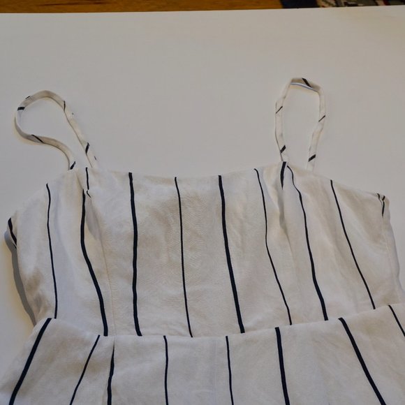 💚 LUSH White Striped Tie Back Tank Jumpsuit Romper (S) - Picture 6 of 15